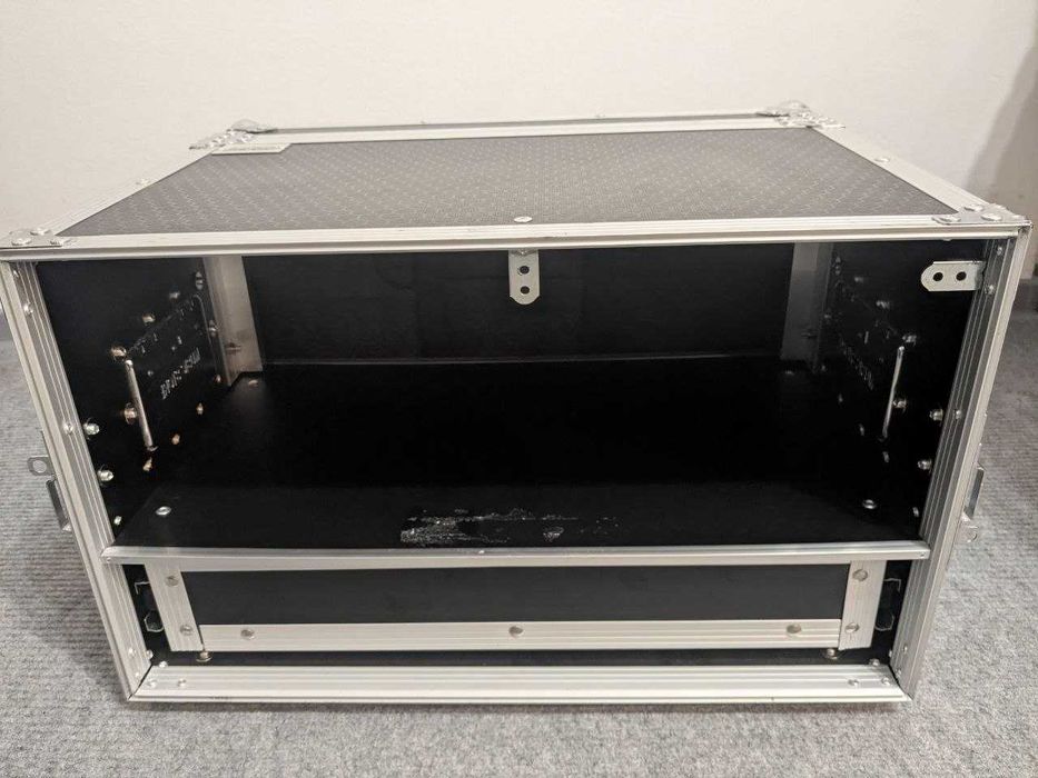 Rack case 19" 6U cu sertar