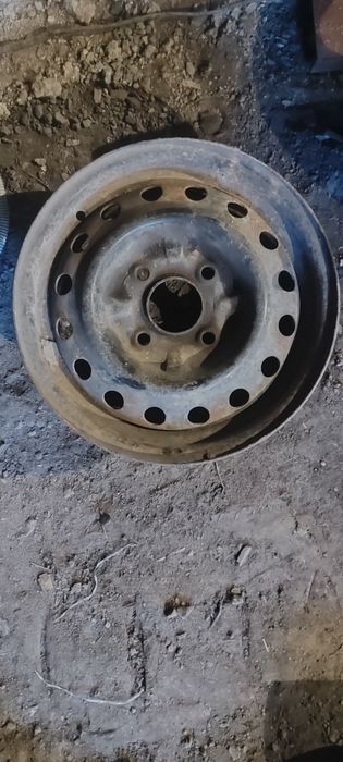 2 диска Митсубиси R15 разболтовка 5.114.3