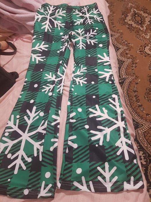 Pantaloni dama cu paiete