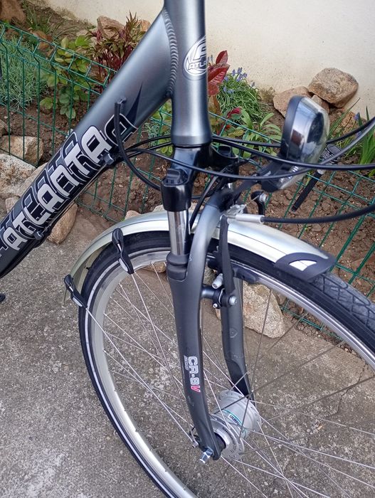 Bicicletă damă ATLANTA,roți 28,stare f bună !