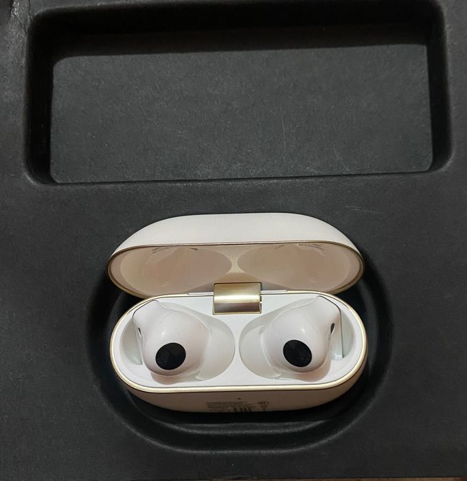 Продавам чисто нови слушалки HUAWEI