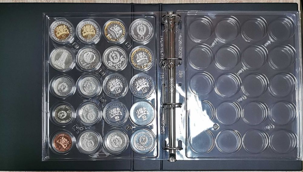 Албум за 100 броя монети в капсули на БНБ