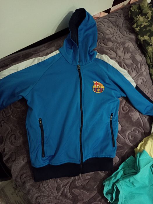 Дрехи за. Момчеее