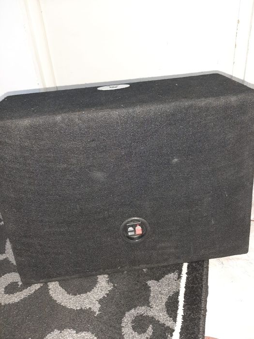 Subwoofer + amplificator second-hand