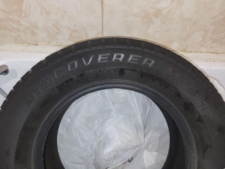 Продам зимние шины
