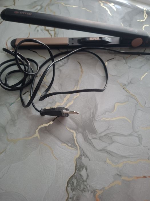 Продам плойку для волос Витек,цена 10тыс