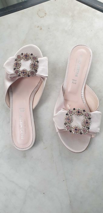 Enzo Bertini Papuci de satin cu strasuri