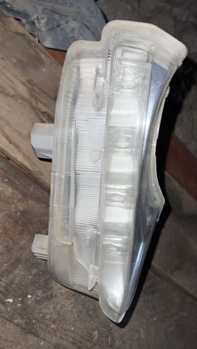 Противотуманная фара Тойота Хайлендер