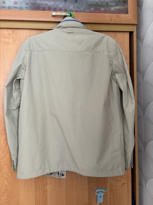 Ветровка куртка