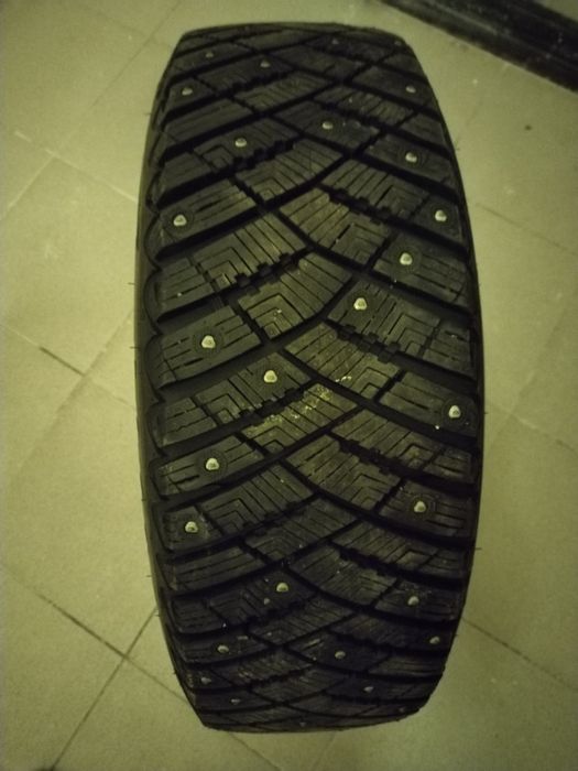 Шипованная резина с диском