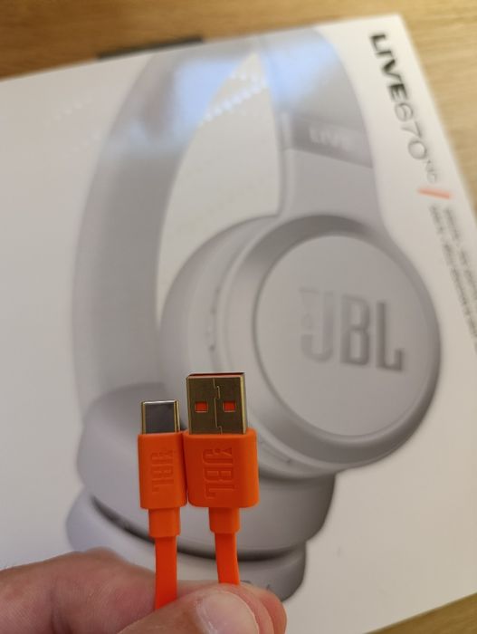 Безжични слушалки  JBL 670NC , ANC, Бели