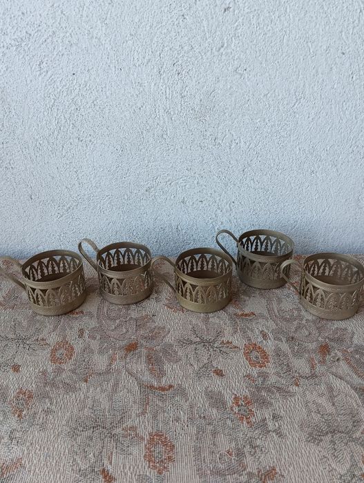 Продам подстаканники.