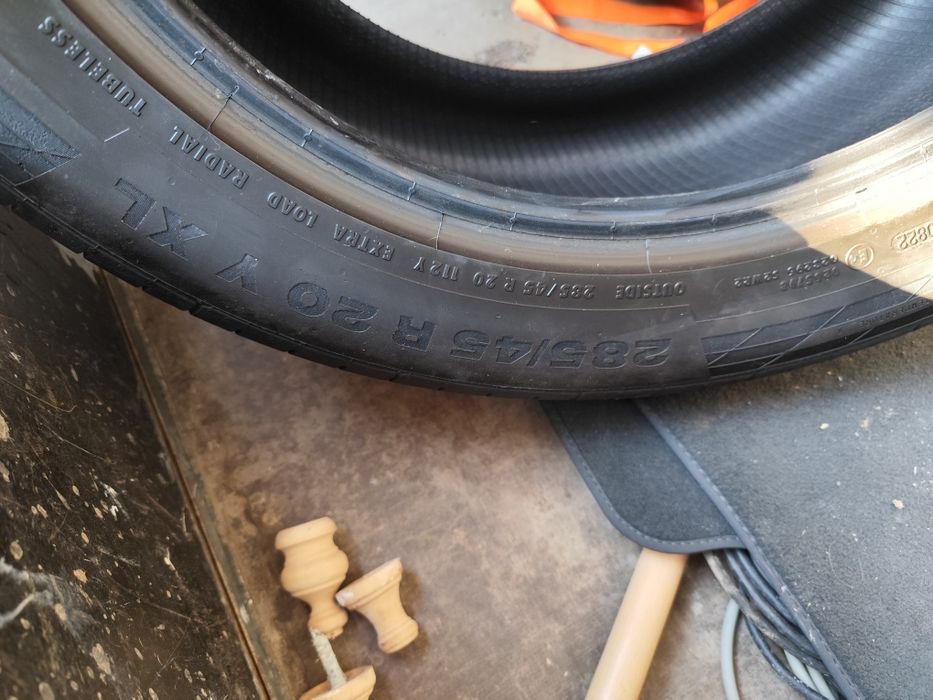 De vânzare cauciucuri 285.45.r20