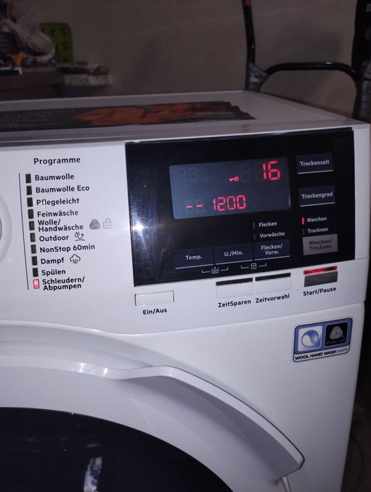 Комбинирана пералня с Сушилня AEG Serie7000