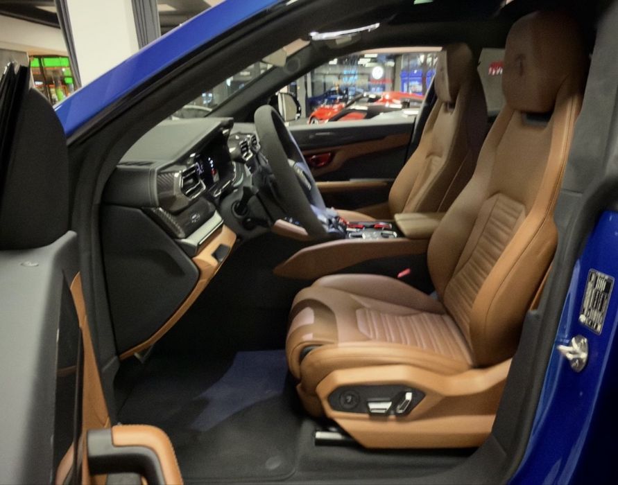 Lamborghini Urus SE 2026