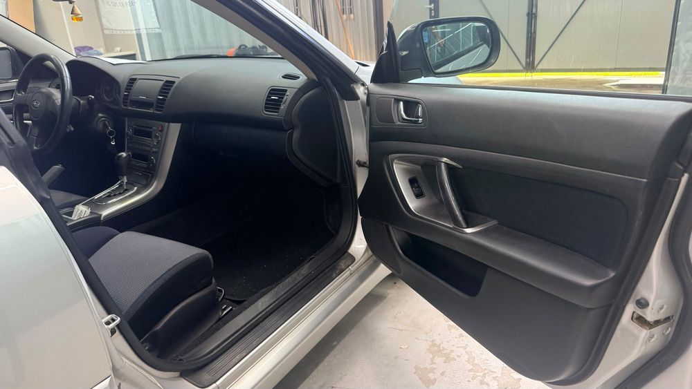 Subaru Legacy 2.0 бензин, автоматик, комби – 1 950 €