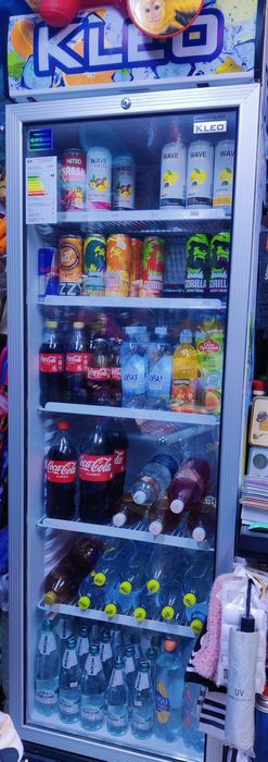 Холодильник продам срочно