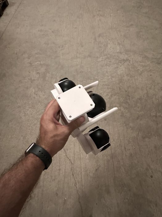 Vand camera de supraveghere dubla solara cu conexiune 4g