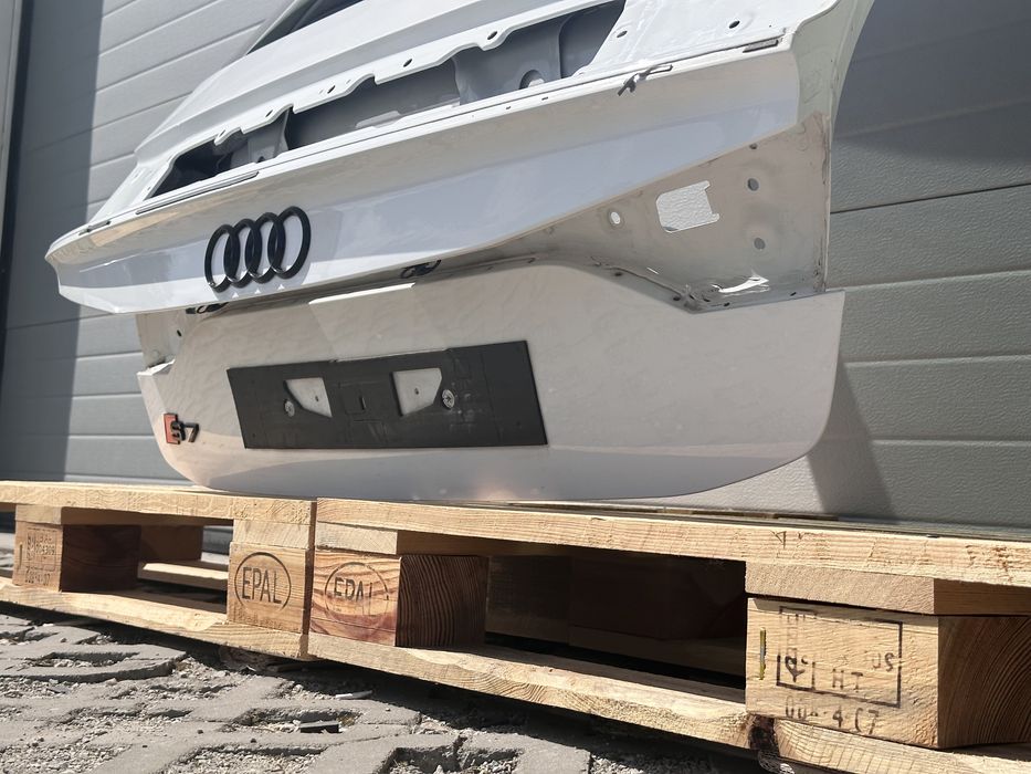 Заден капак AUDI A7 C8