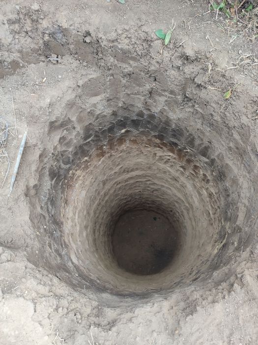 Копаене на Септични Ями,Полагане на Бетони