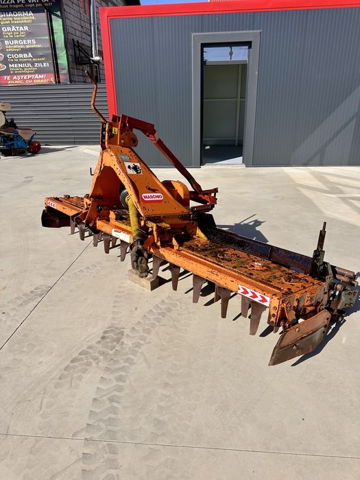 Freza Grapa rotativa Pivotanta Maschio 3 m ////piese utilaje
