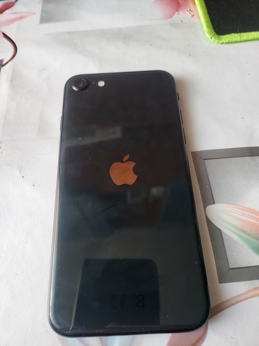 IPhone se 2020, 128gb