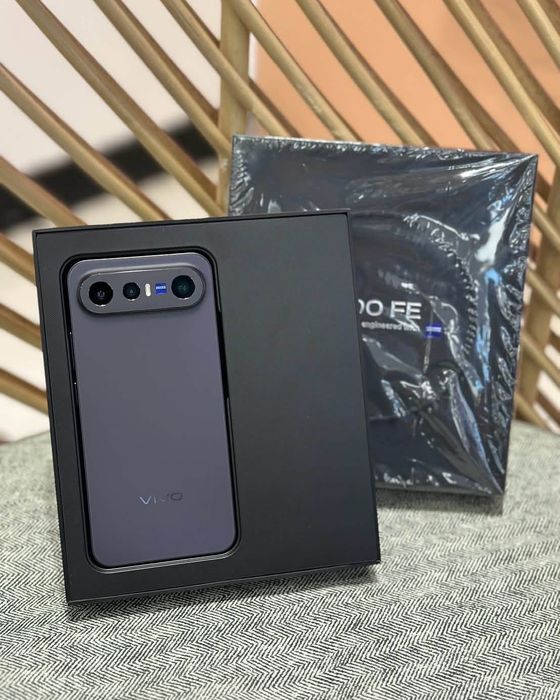 Vivo X300 FE Carl Zeiss