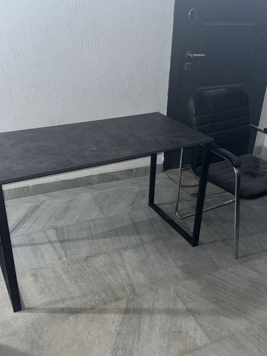 2 ta loft stol 3 ta stul sotiladi 1mln