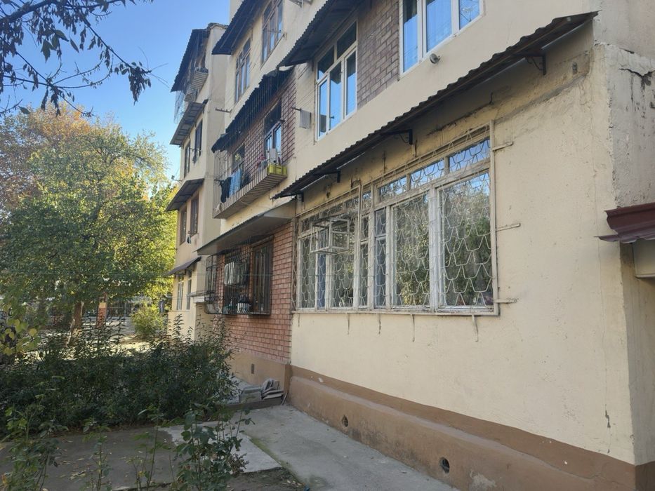 К продаже 4-х комнатная квартира