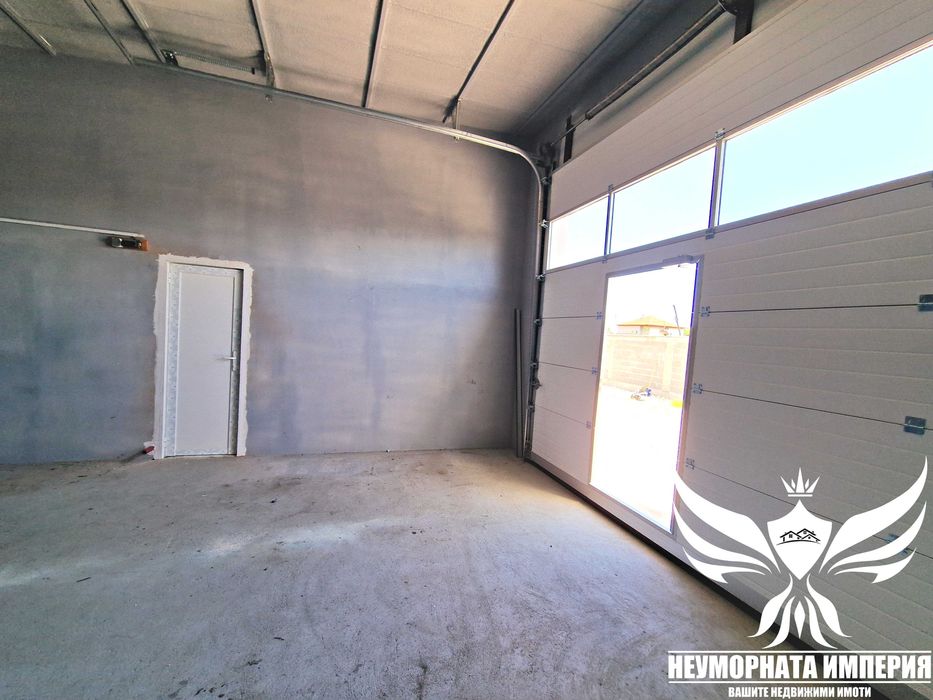 Дава се под наем Промишлена сграда в с. Скутаре, Област Пловдив - 60 кв.м за 514 € - Снимка #9