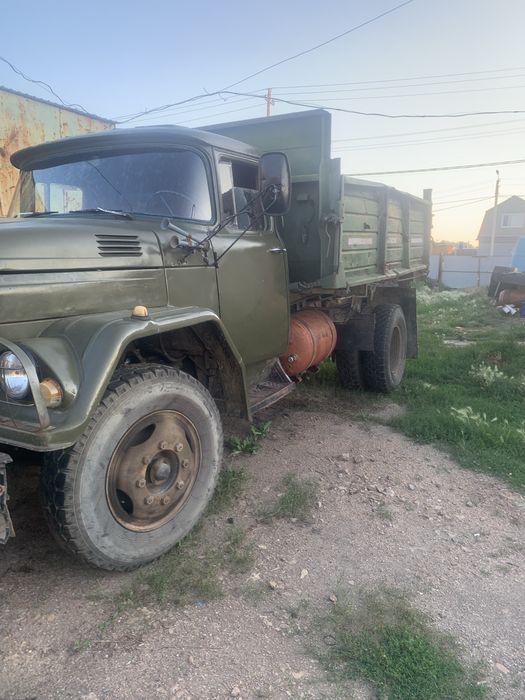 Продам зил сельхозник