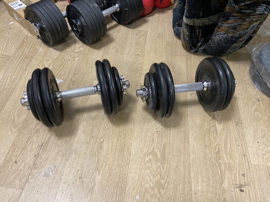 Super gantere reglabile profesionale otel cauciucat noi 15+15=30 kg