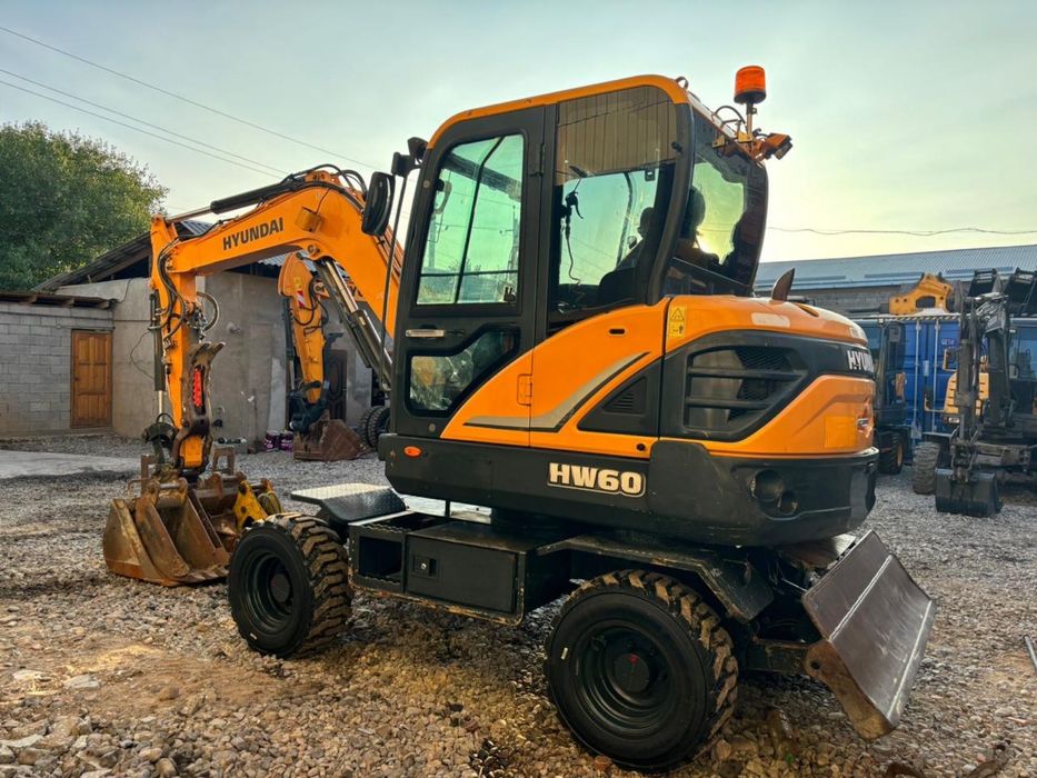 Сдам в аренду эксковатор