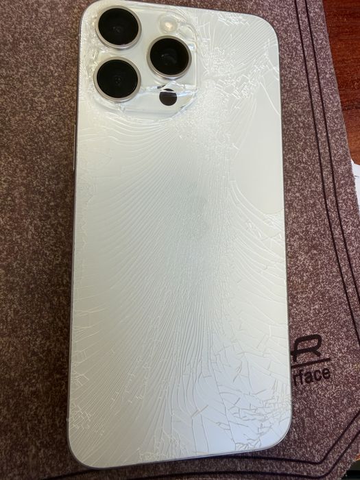 iPhone 15 pro max 1 T 91% baterie