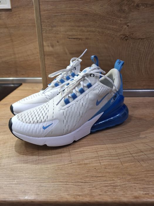 Nike Air Max 270
