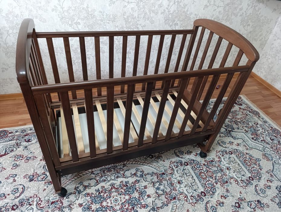 Продам кроватку, 10000