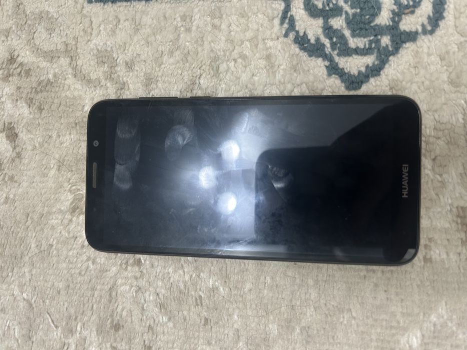 Телефон сенсорный huawei y5 lite