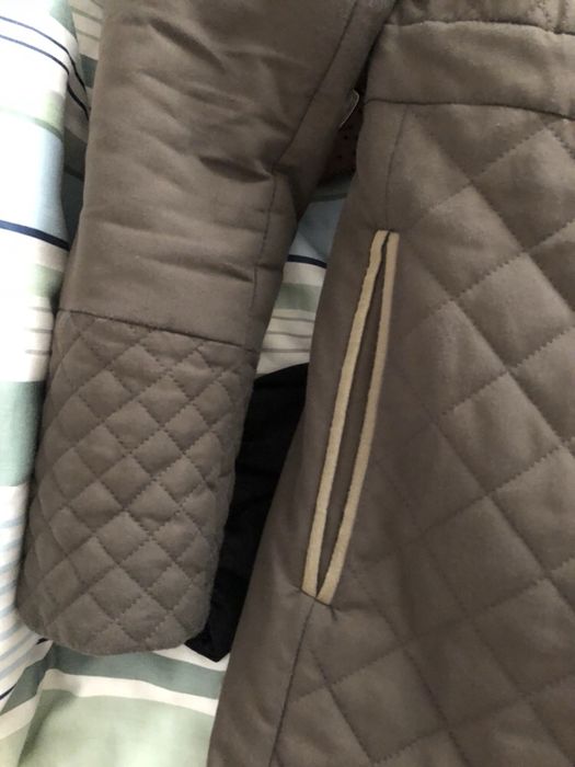 Geaca matlasata zara marimea xs