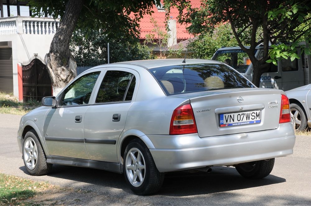 OPEL Astra 2006 — imagine 4