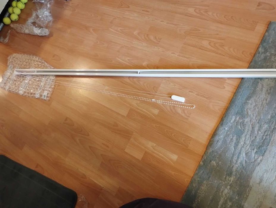 Нова релса за вертикални щори 230 см