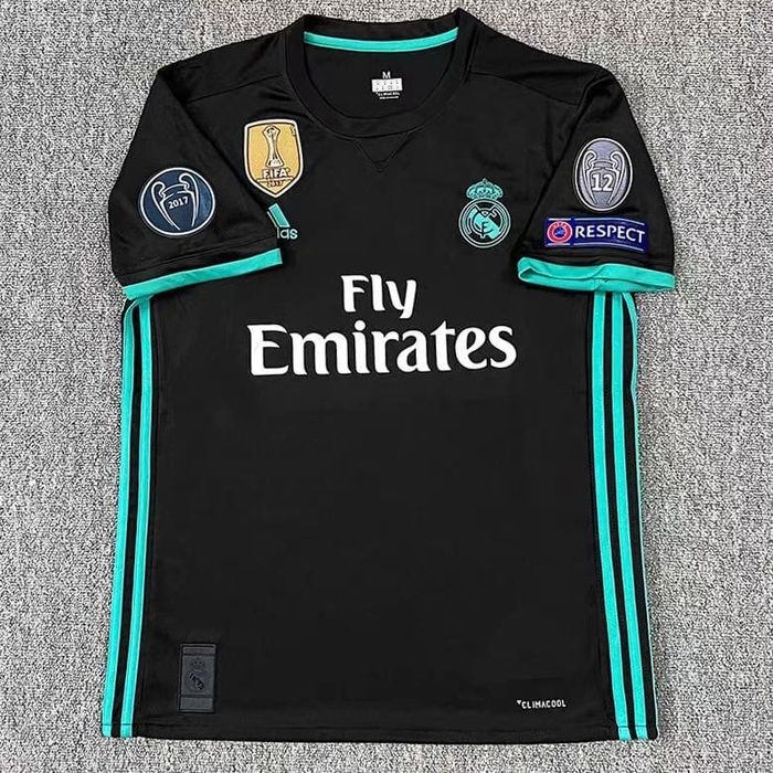 Футболка Реал Мадрид 2017/2018 сезон ретро