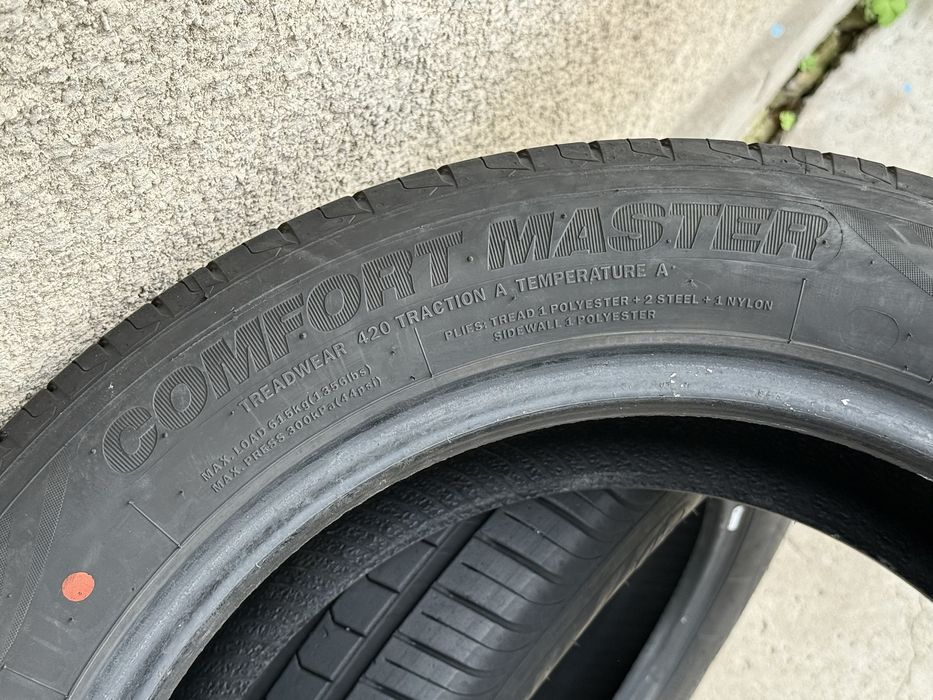 205|55 R16. Комплект шин.