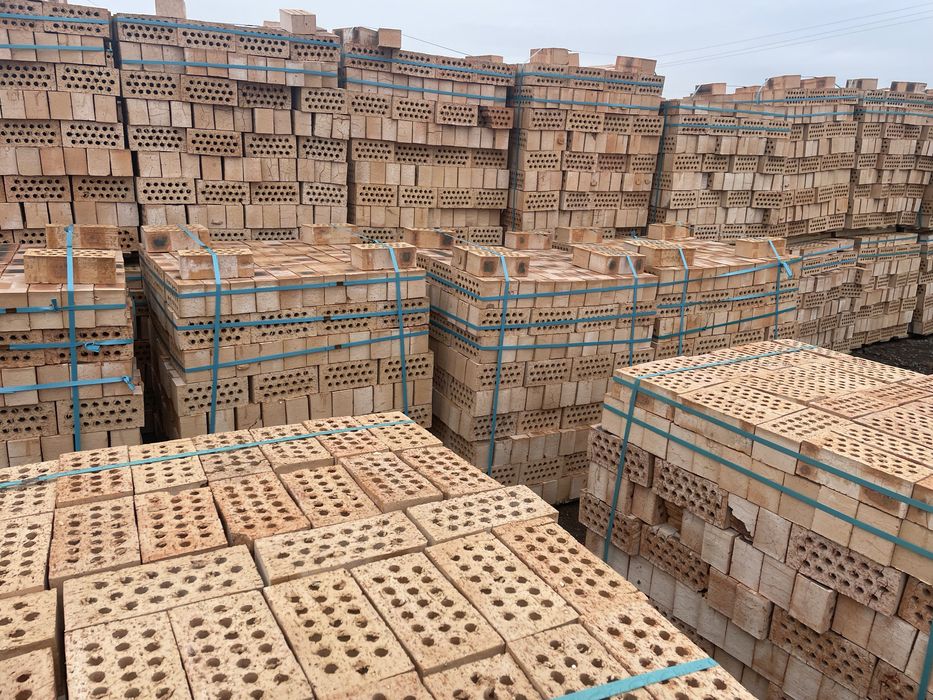 Кирпич оптом и в розницу