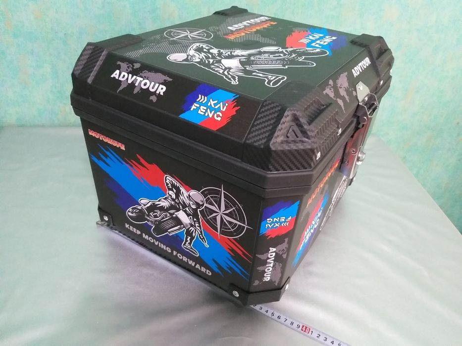 Продаётся кофры для мото скутеров  НОВЫЙ.