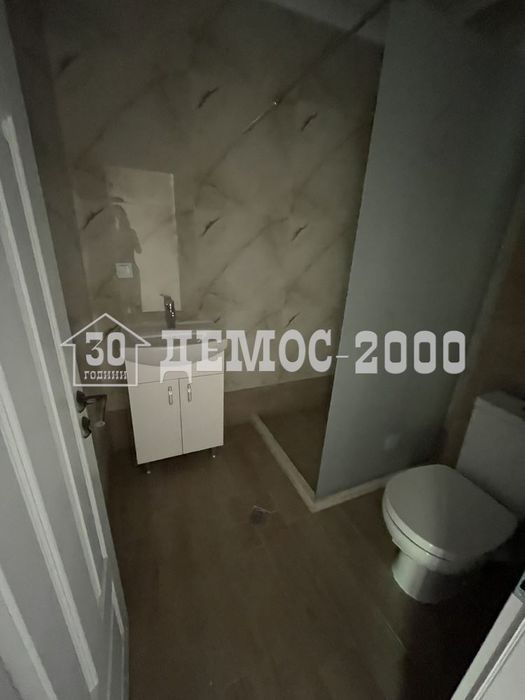 Продава се Двустаен апартамент в к.к. Св.Св. Константин и Елена - 68 кв.м за 2030 €/кв.м - Снимка #3