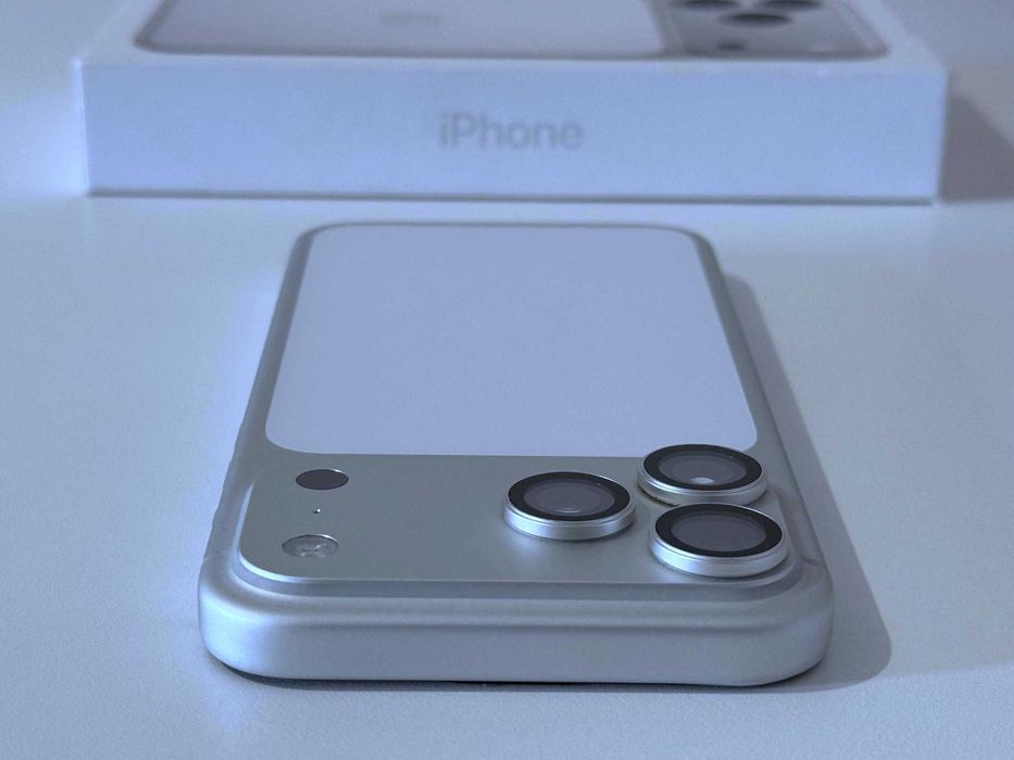 Бартер! 24м.Гаранция! iPhone 17 Pro Max 2TB ( 2,000GB ) Silver ( Сив )
