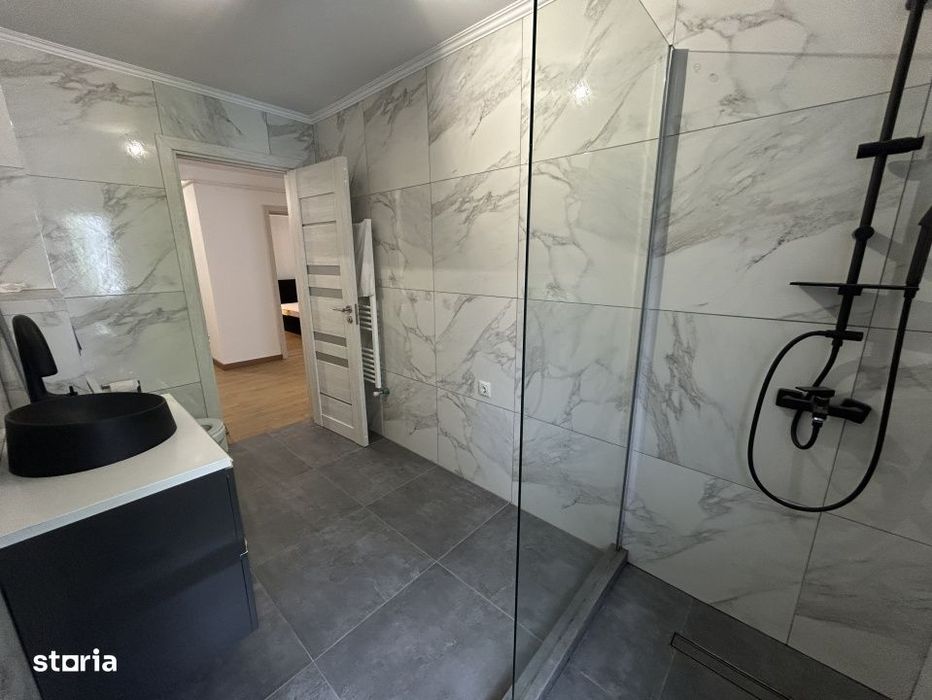 Apartament 2 camere decomandat , 56 mp , zona Porii ,