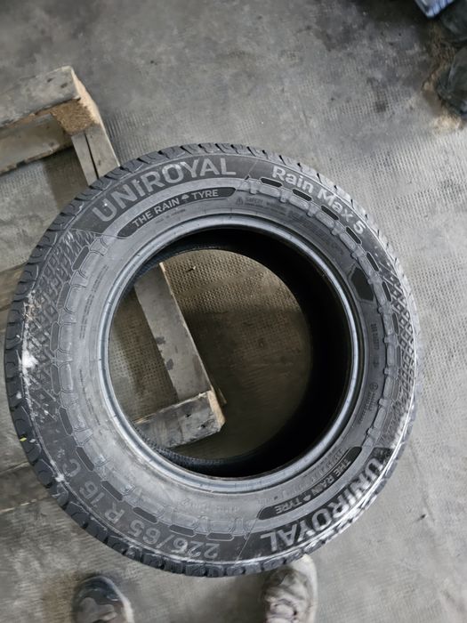 1 anvelopa vara 225 65 16C Uniroyal 2024