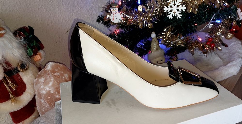 Официални обувки на ток 41