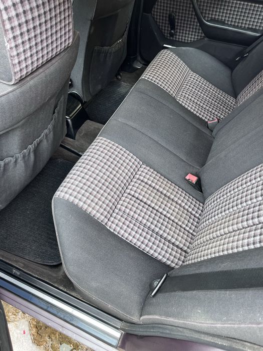 Mercedes E200 w124 benzina